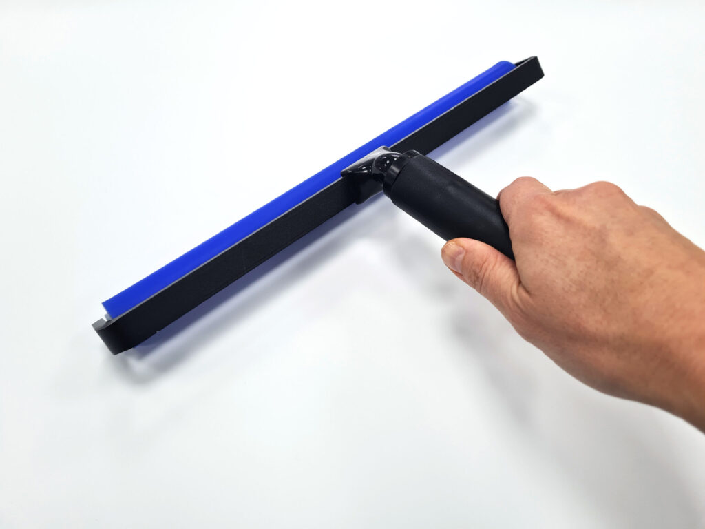 Statikroller gegen Elektrostatische Aufladung im Digitaldruck